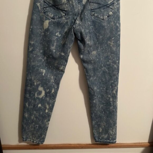 Aeropostale Stone wash Lola 5 pocket denim distressed jeggings, size 12 - Picture 2 of 6